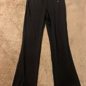 Danskin now new legging new ,tags say large is not,is between medium and small